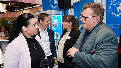 Gespräche am Stand Grüne Woche Berlin mit Thomas Schröder und Rosa Polter.