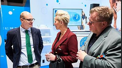 2026 Impressionen aus Berlin Stehempfang Tierschutzlabel Gespräche